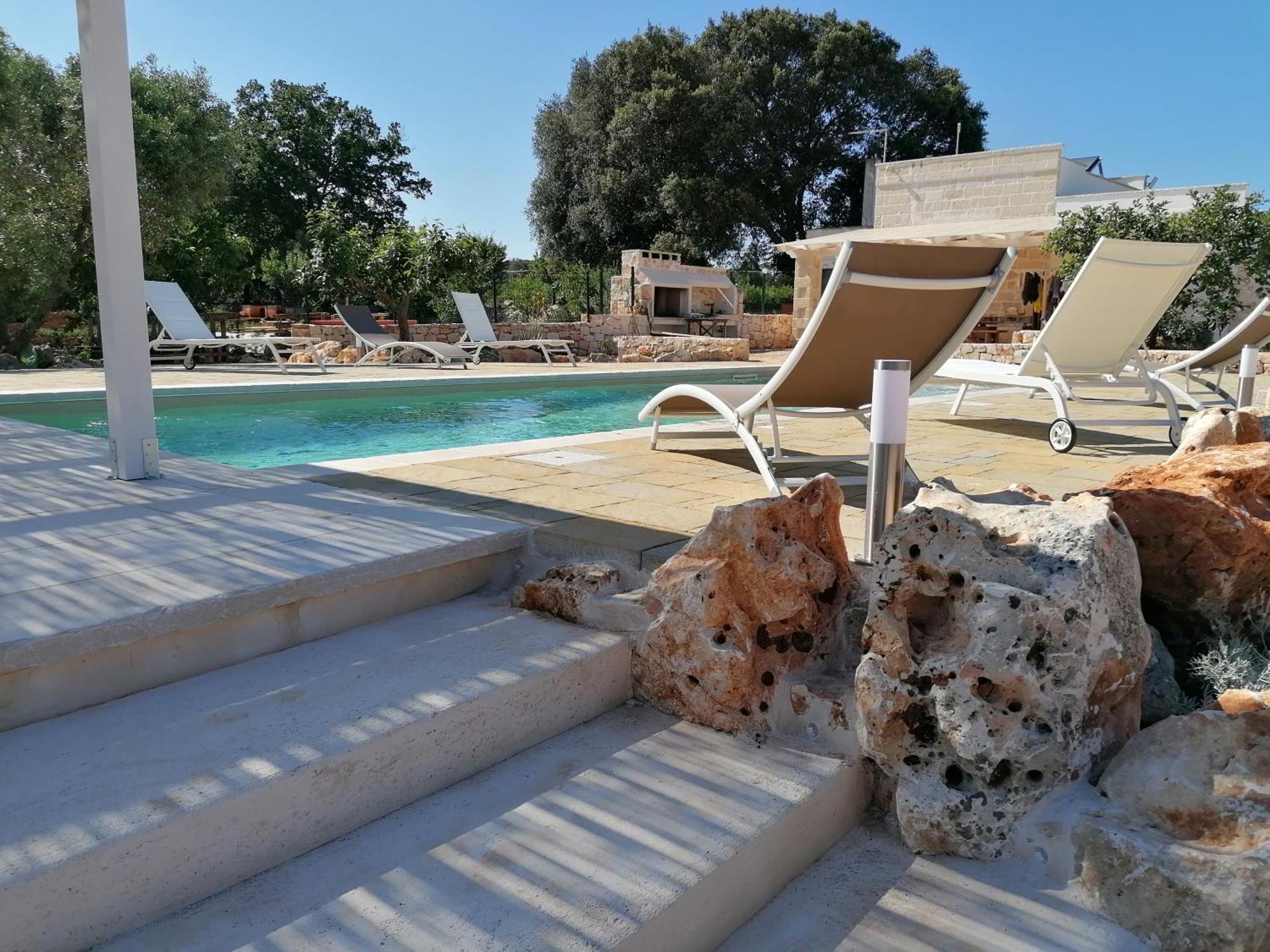 Trullo Del Sol Guest House Ceglie Messapica Exterior photo